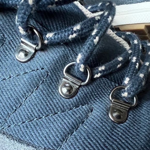 Solomon light hiker/urban shoe - Picture 3 of 9